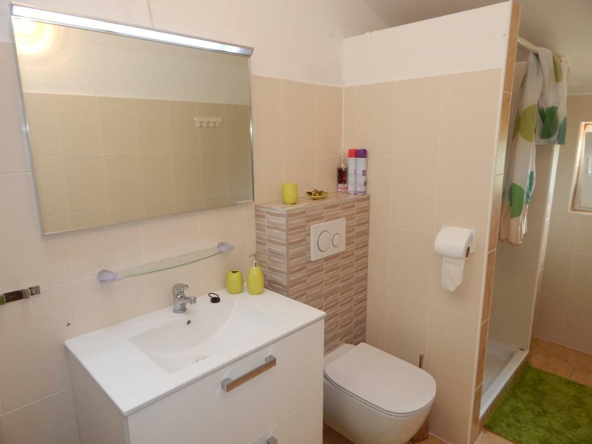 Apartmani Nin Eksteriør bilde